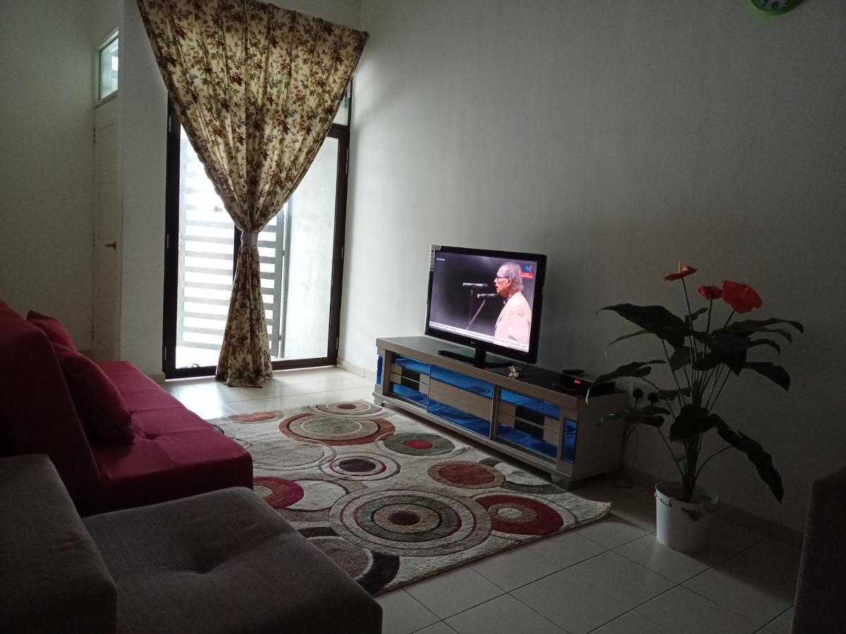 Pok Su Homestay Balok Kuantan Extérieur photo